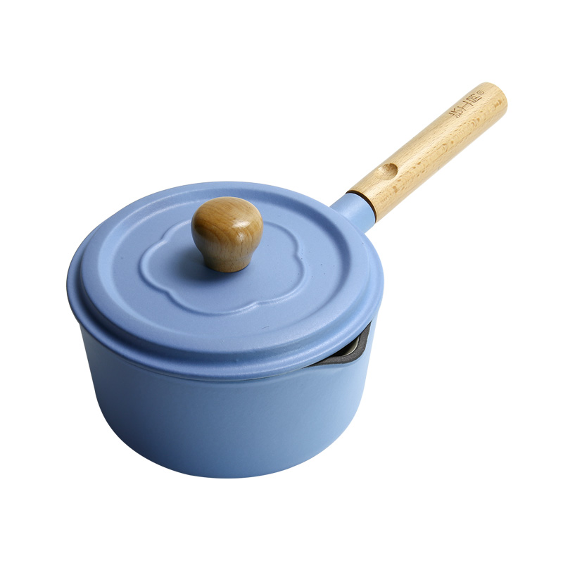 18cm cast iron enamel saucepan with wooden handle