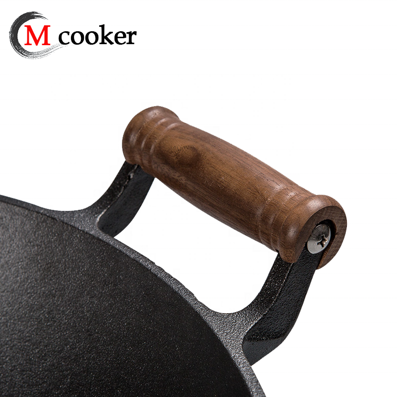 Classic two wooden handles cast iron wok with flat bottom and preseasoned coating