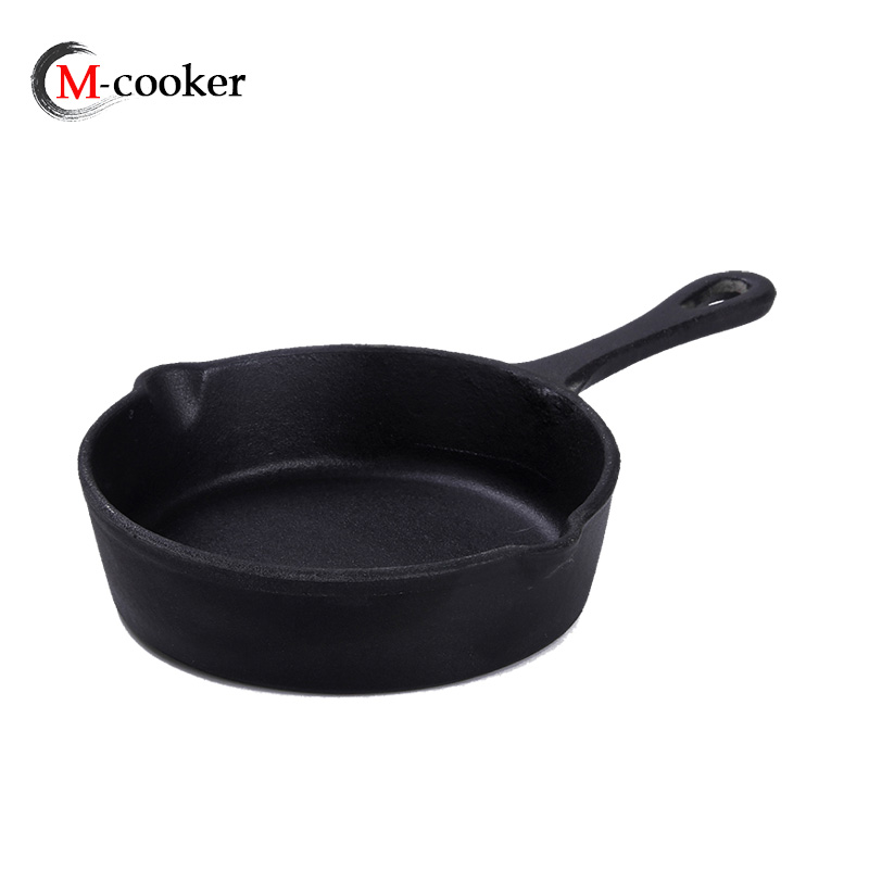 Cast iron mini fry pan set