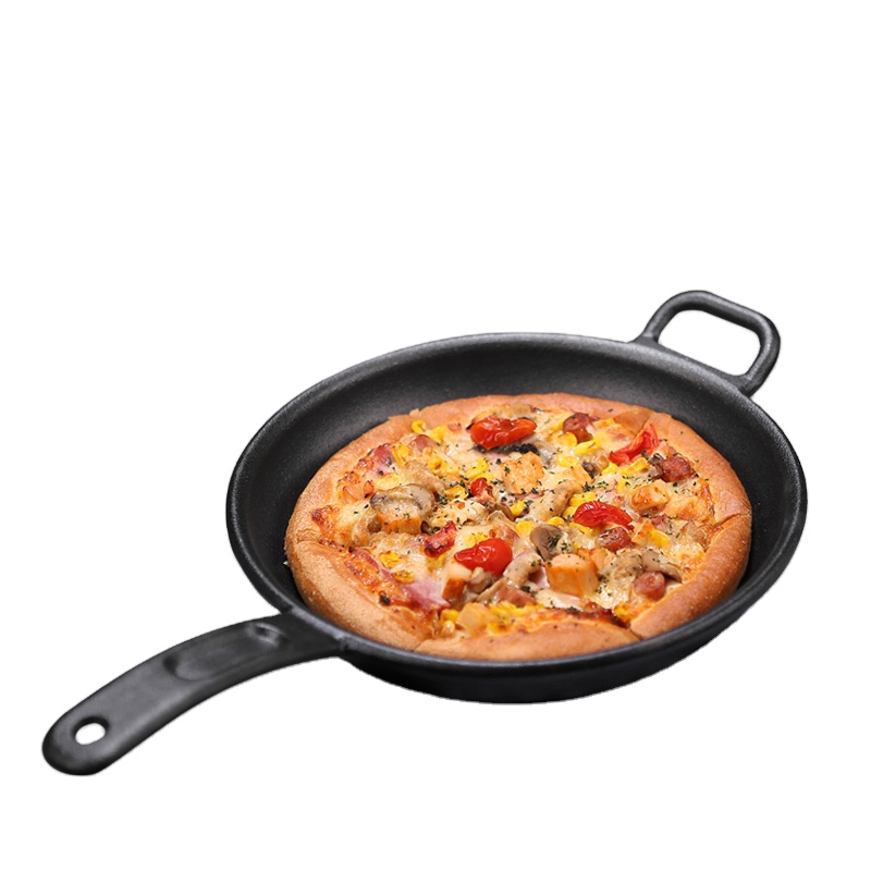 Cast iron skillet with 25cm